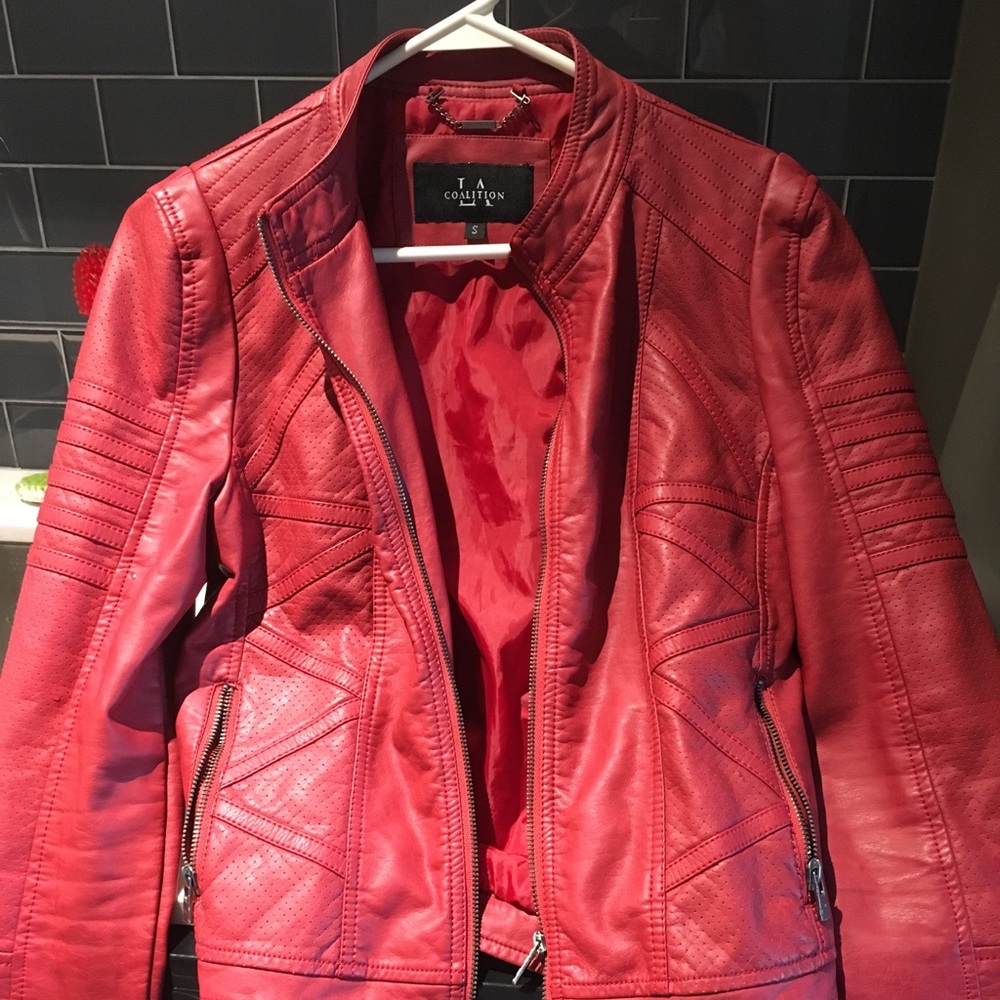 LA Coalition Women’s Red